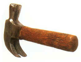 Marteau_arrache-clous_20cm.jpg (49938 octets)